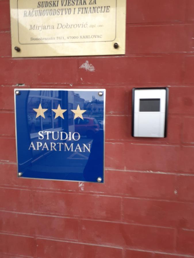 Apartment Apex Penthouse Self Check-In カルロヴァッツ エクステリア 写真
